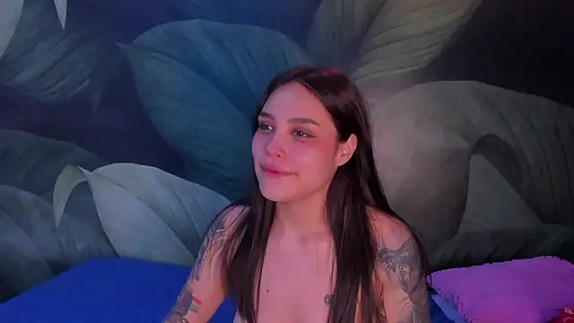 Snapshot of sweett_dirty chatting on 01-21-25, 06:23 sweett dirty online show from 01-21-25, 06:23