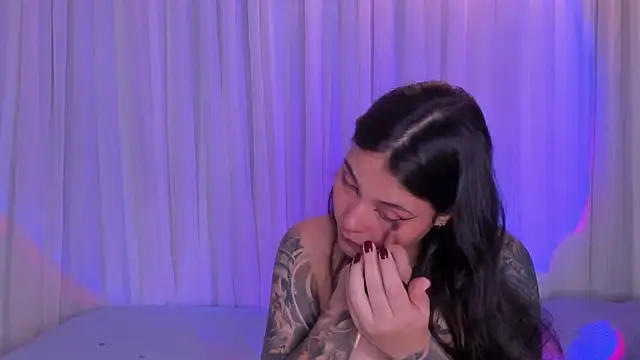 Snapshot of sweett_dirty chatting on 03-03-26, 12:22 sweett dirty online show from 03-03-26, 12:22