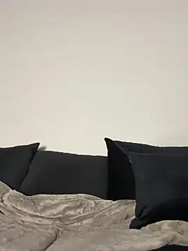 Lickplayofficial online show from 05-11-26, 08:28