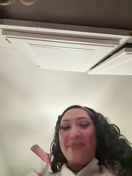 Lickplayofficial online show from 06-04-26, 04:18