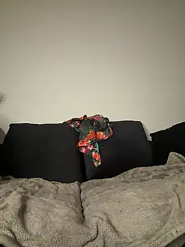 Lickplayofficial online show from 06-14-26, 04:25