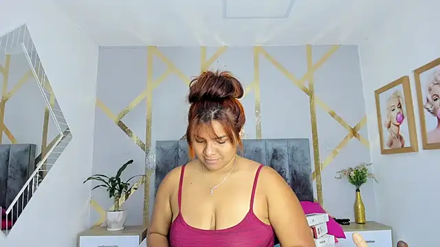 angelina castroo online show from 01-28-25, 03:36