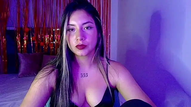 Lia 14  online show from 12-15-25, 11:53