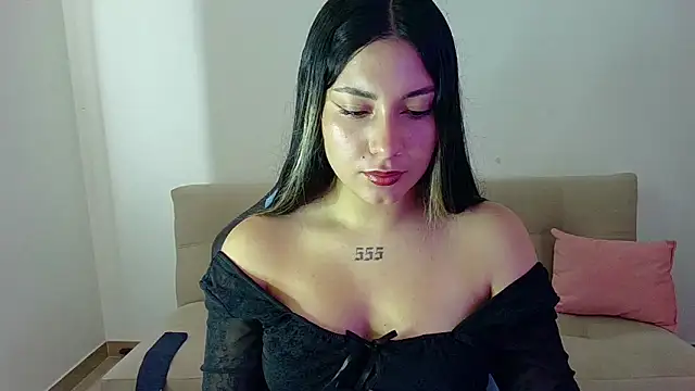 Snapshot of Lia_14_ chatting on 04-14-26, 05:08 Lia 14 online show from 04-14-26, 05:08