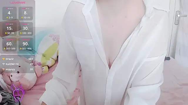 Snapshot of zhenzhen521 chatting on 01-02-25, 03:58 zhenzhen521 online show from 01-02-25, 03:58