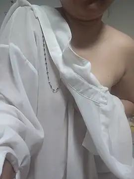 Snapshot of zhenzhen521 chatting on 03-21-25, 04:18 zhenzhen521 online show from 03-21-25, 04:18