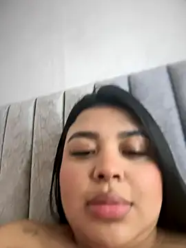 Emily cooper20 online show from 09-28-25, 10:15