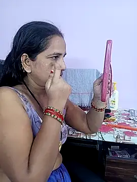 reemacouple007 online show from 05-02-26, 03:22