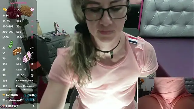 ViickySexy online show from 12-06-24, 10:52