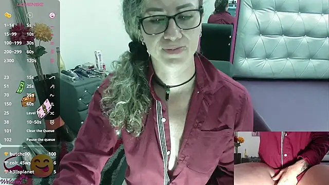 ViickySexy online show from 02-11-25, 10:39