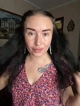 Roxana Bell online show from 06-21-26, 11:46