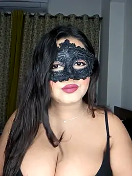 Blossam 07 online show from 11-26-25, 04:41