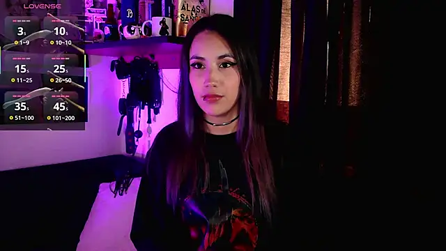 BLACKTSUKI7  online show from 04-30-26, 10:03