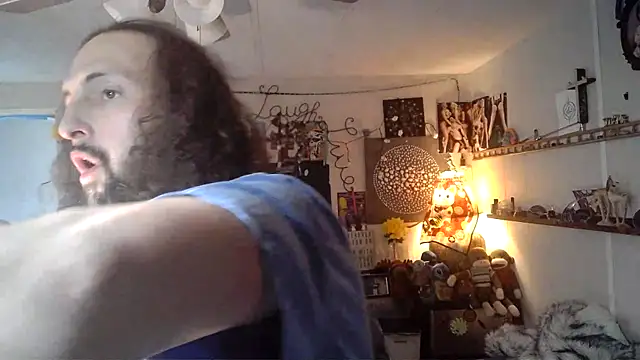 Snapshot of BobbyQ29 chatting on 01-16-26, 10:58 BobbyQ29 online show from 01-16-26, 10:58