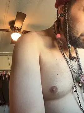 Snapshot of BobbyQ29 chatting on 02-02-26, 07:45 BobbyQ29 online show from 02-02-26, 07:45