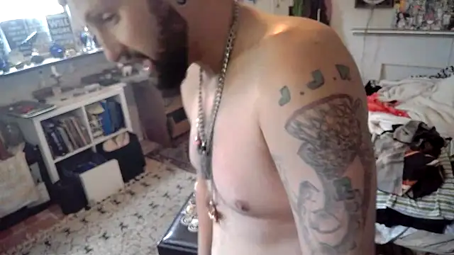 BobbyQ29 online show from 04-01-26, 08:39