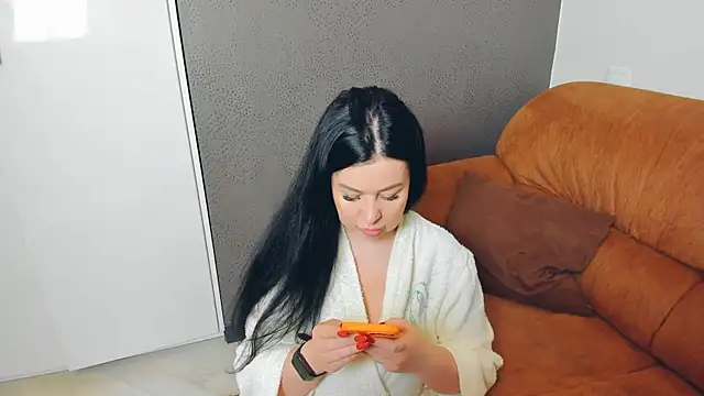 LayaFlow online show from 02-08-26, 10:07