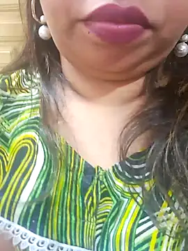 Snapshot of Ravina_patil1 chatting on 01-29-25, 01:16 Ravina patil1 online show from 01-29-25, 01:16