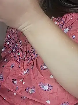 Snapshot of Ravina_patil1 chatting on 02-05-25, 10:41 Ravina patil1 online show from 02-05-25, 10:41