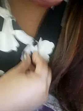 Snapshot of Ravina_patil1 chatting on 01-08-26, 04:42 Ravina patil1 online show from 01-08-26, 04:42