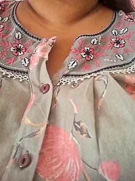 Ravina patil1 online show from 05-16-26, 05:15