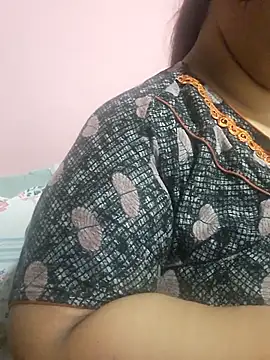 Ravina patil1 online show from 05-26-26, 02:13