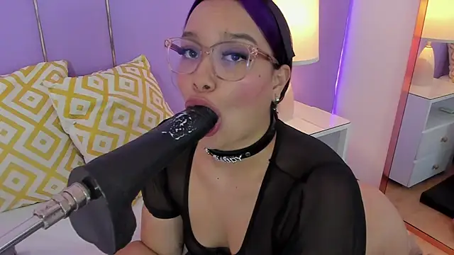 SophyRuiz  online show from 05-14-26, 11:50