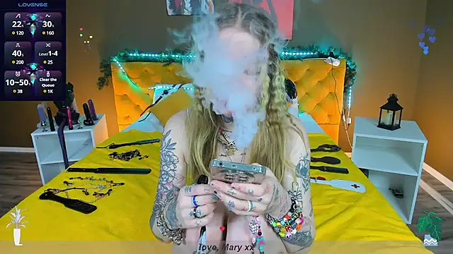 Mary Xextra online show from 01-19-25, 01:10