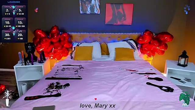 Mary Xextra online show from 02-12-25, 01:09