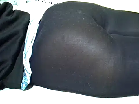 Snapshot of candililie chatting on 02-05-25, 05:09 candililie online show from 02-05-25, 05:09