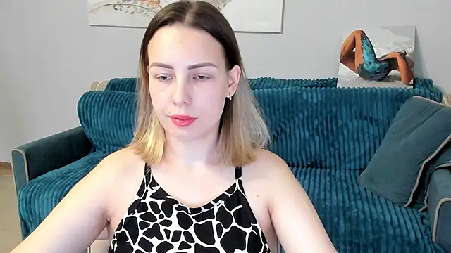 Mia shy1 online show from 03-20-25, 12:00