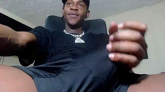 Snapshot of Real1jc chatting on 03-04-25, 06:15 Real1jc online show from 03-04-25, 06:15