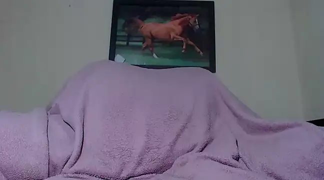 Snapshot of Real1jc chatting on 03-06-25, 07:57 Real1jc online show from 03-06-25, 07:57