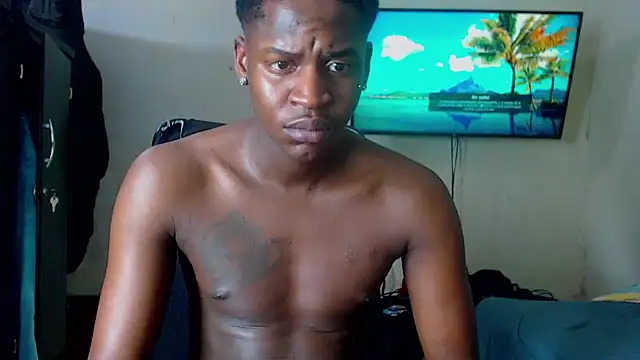 Snapshot of Real1jc chatting on 10-29-25, 11:17 Real1jc online show from 10-29-25, 11:17