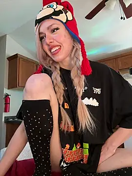 Snapshot of propertyofdaddy chatting on 02-16-26, 06:26 propertyofdaddy online show from 02-16-26, 06:26