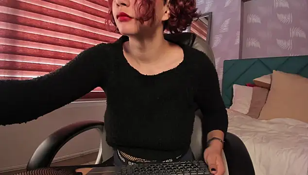 Moony 14 online show from 01-04-25, 05:26