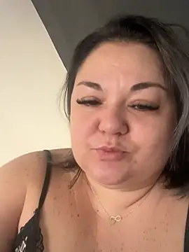 MikyVesela online show from 02-19-26, 08:32