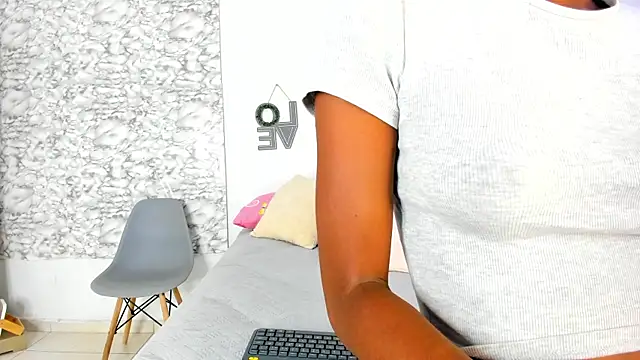 Canhela1 online show from 09-22-25, 07:27