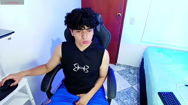  nickconnor01 online show from 03-14-25, 12:32