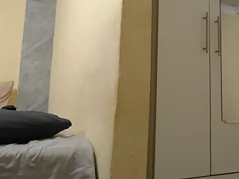 SALTRYHIPS29x online show from 04-18-26, 07:07