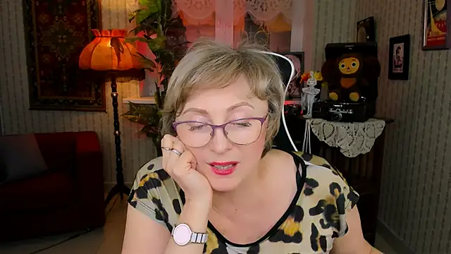sugar vivien online show from 12-12-24, 04:21