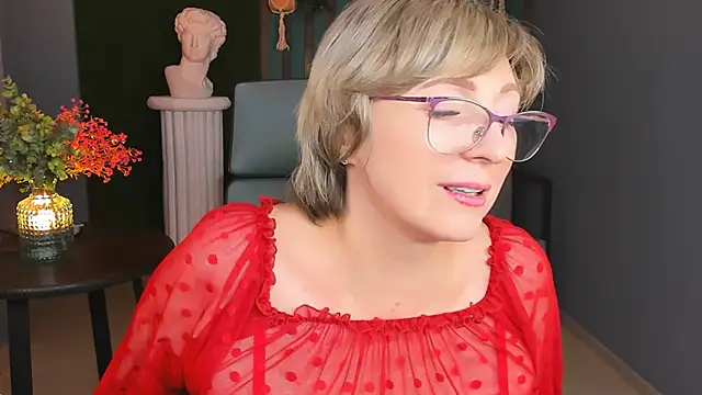 sugar vivien online show from 12-19-24, 07:29