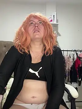 AmandaSLE online show from 01-13-25, 10:58