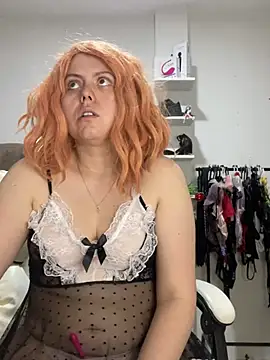 AmandaSLE online show from 02-03-25, 10:03