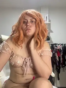 AmandaSLE online show from 02-05-25, 09:25