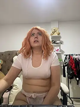 AmandaSLE online show from 02-15-25, 12:33