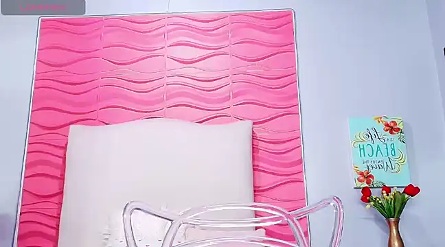 Veronica Tits online show from 02-05-25, 04:06