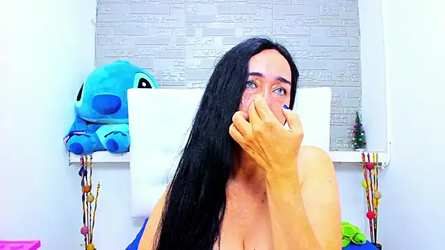 Snapshot of HorniestMilf chatting on 09-26-25, 09:19 HorniestMilf online show from 09-26-25, 09:19