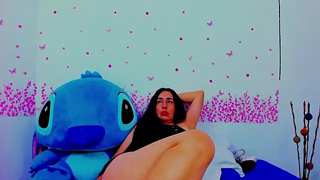 HorniestMilf online show from 06-19-26, 08:45
