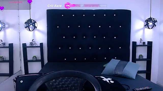 Mels  online show from 11-17-25, 05:52